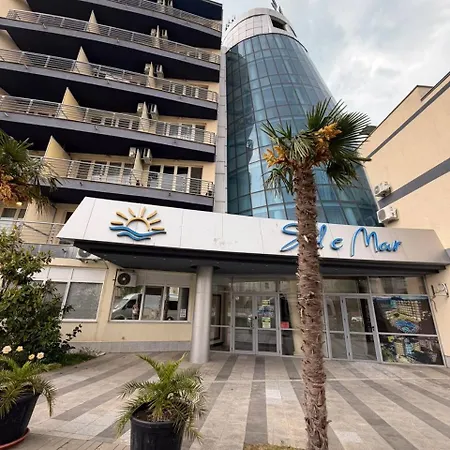 Sol E Mar New 1 Bedroom 300 M To Apartment *